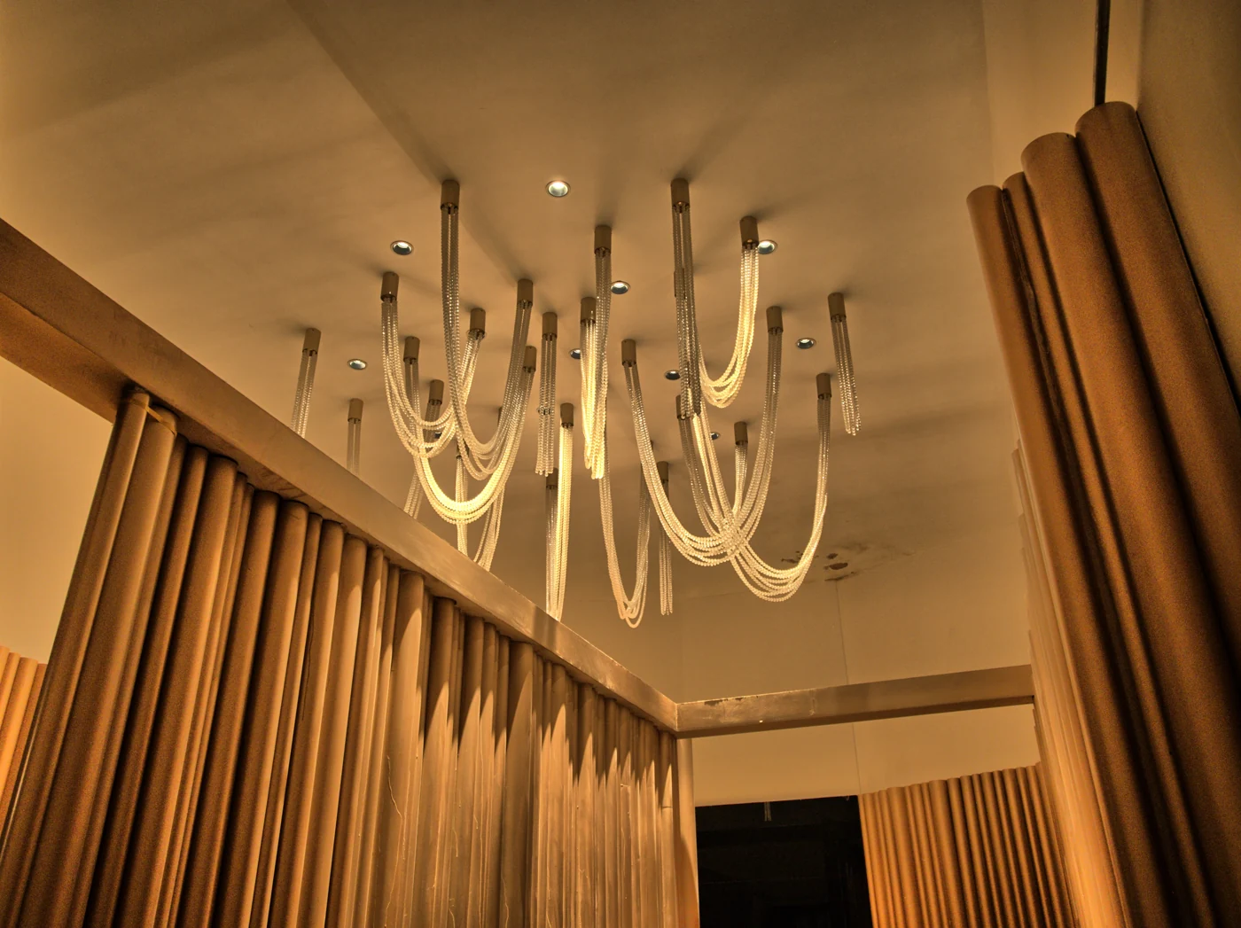 Photographed lighting reference: Loop chandelier